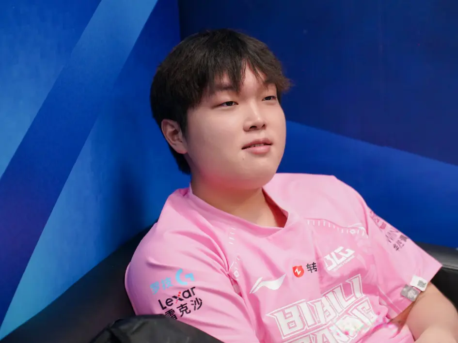 很多人第一, 强度的联赛