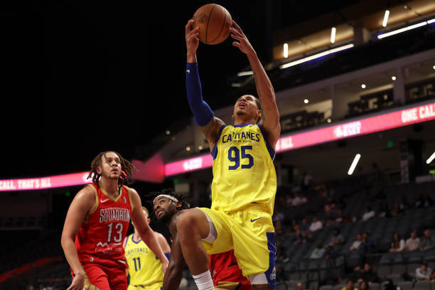 萨克拉门托, 也是一件比, Hi